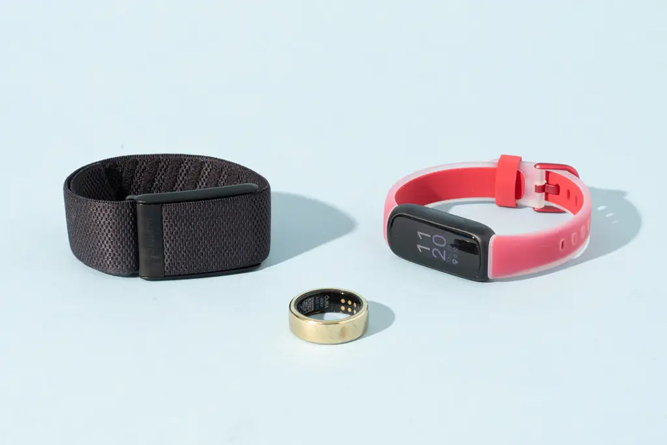 three sleep tracker wearable devices