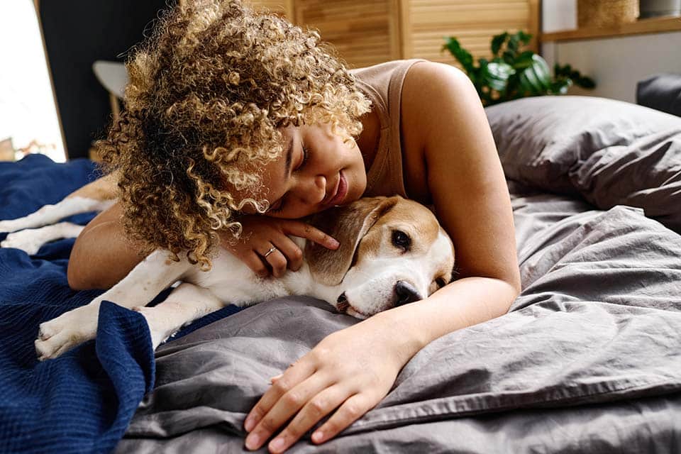 Enhancing Sleep Quality with Pet Therapy